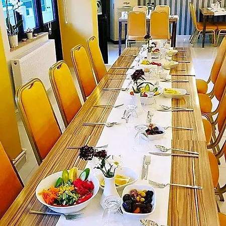 Grand Krone Hotell Gokcedere