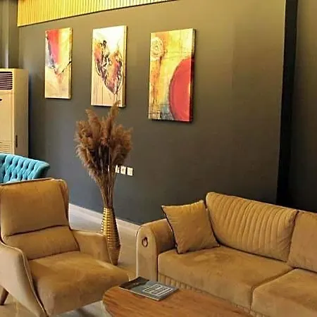 Grand Krone فندق 3*